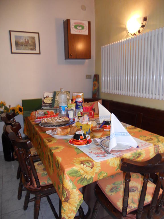 B&B Pervinca Rocca Grimalda Buitenkant foto